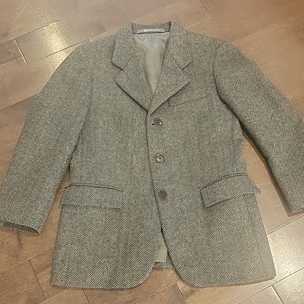 Hickey Freeman "His First" Lambswool blazer